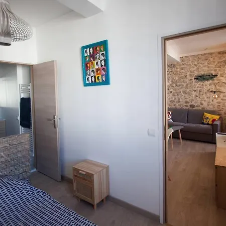 公寓 Charming Flat 3 Ppl Center Of Town Wi-fi, Ac, New 昂蒂布